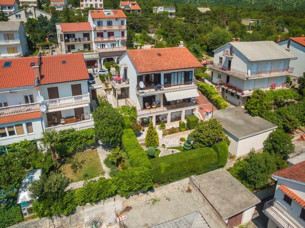 Apartments Vita โนวีวีโนดอลสกี ภายนอก รูปภาพ